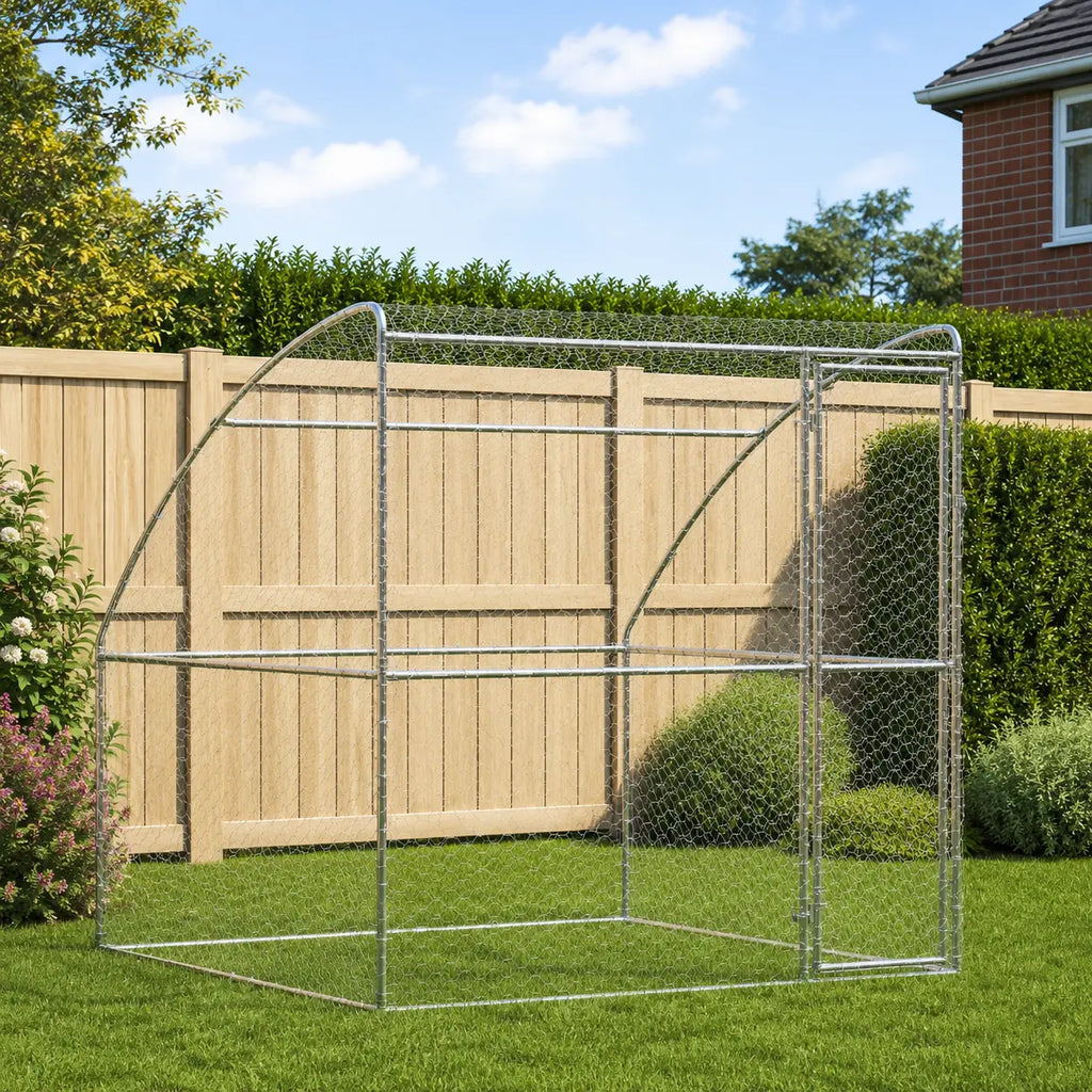 Outdoor dog kennel without roof, galvanised steel in garden
